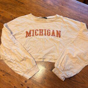 Cropped Michigan Long Sleeve T-Shirt | Cozy College Vibes, Size M